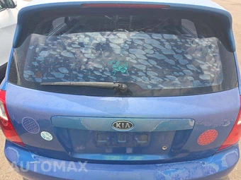 2005 Kia Spectra5 Hatchback – miniatura 46