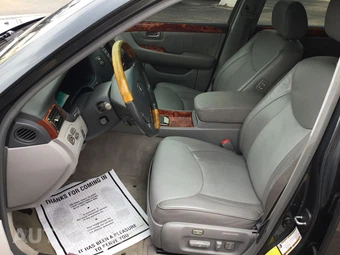 2005 Lexus LS 430 - miniatura 8
