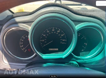 2005 Lexus RX 330 - miniatura 10