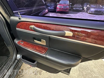 2005 Lincoln Town Car Executive w/Limousine Builders Pkg - miniatura 28