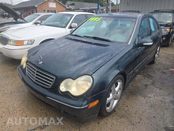 2005 Mercedes-Benz C 230 Kompressor Sedan