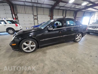 2005 Mercedes-Benz C 230 Kompressor Sedan — samochód z USA z aukcji Manheim, oferta Kup Teraz w AUTOMAX