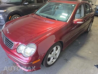 2005 Mercedes-Benz C 230 Kompressor Sedan — samochód z USA z aukcji Manheim, oferta Kup Teraz w AUTOMAX