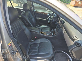 2005 Mercedes-Benz C 240 4MATIC Sedan – miniatura 18