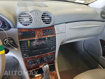 2005 Mercedes-Benz CLK 320 Convertible - miniatura 11