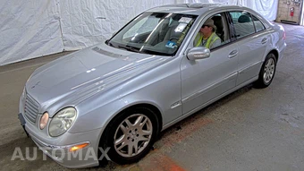2005 Mercedes-Benz E 320 4MATIC Sedan — samochód z USA z aukcji Manheim, oferta Kup Teraz w AUTOMAX