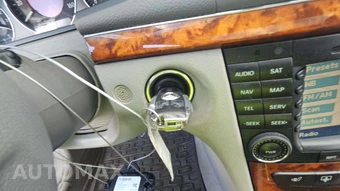 2005 Mercedes-Benz E 320 4MATIC Sedan – miniatura 18