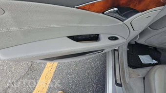 2005 Mercedes-Benz E 320 4MATIC Sedan – miniatura 31