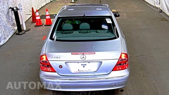 2005 Mercedes-Benz E 320 4MATIC Sedan – miniatura 5