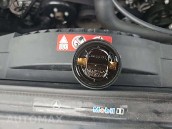 2005 Mercedes-Benz E 320 Sedan - miniatura 24