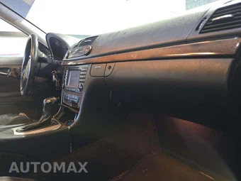 2005 Mercedes-Benz E 55 AMG Sedan - miniatura 19