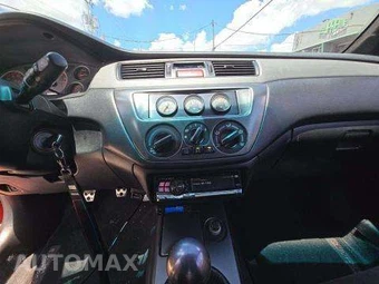 2005 Mitsubishi Lancer Evolution VIII - miniatura 11