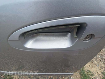 2005 Nissan Altima 3.5 SE - miniatura 18