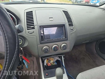 2005 Nissan Altima 3.5 SE - miniatura 7