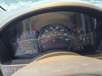 2005 Nissan Armada LE - miniatura 9
