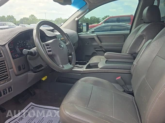 2005 Nissan Armada SE - miniatura 7