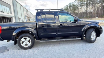 2005 Nissan Frontier LE Crew Cab Medium Bed - miniatura 8