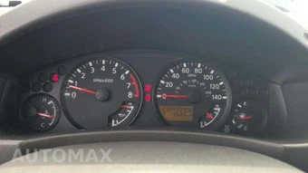2005 Nissan Frontier NISMO Crew Cab Medium Bed - miniatura 22