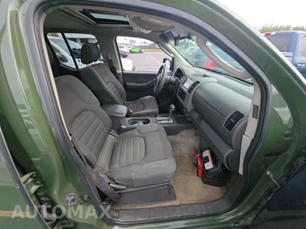 2005 Nissan Frontier NISMO Crew Cab Medium Bed - miniatura 8
