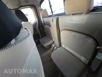 2005 Nissan Frontier SE Extended Cab Medium Bed – miniatura 13