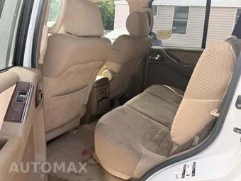 2005 Nissan Pathfinder SE - miniatura 9