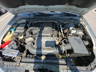 2005 Nissan Pathfinder SE - miniatura 16
