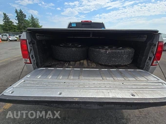 2005 Nissan TITAN LE Extended Cab Medium Bed - miniatura 16