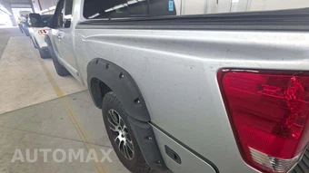 2005 Nissan TITAN LE Extended Cab Medium Bed - miniatura 32