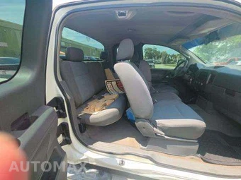 2005 Nissan TITAN XE Extended Cab Medium Bed - miniatura 16