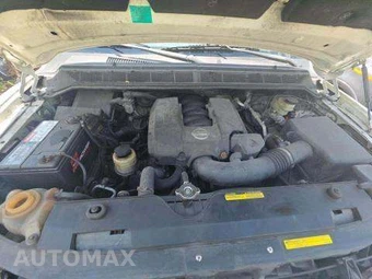 2005 Nissan TITAN XE Extended Cab Medium Bed - miniatura 26