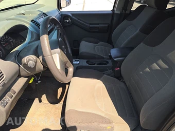 2005 Nissan Xterra S – miniatura 7