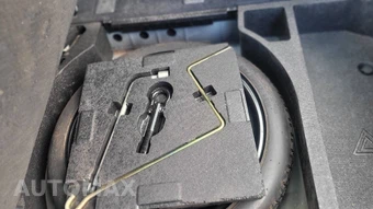 2005 Scion tC – miniatura 13