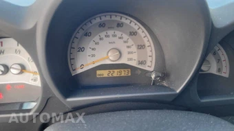2005 Scion tC – miniatura 22