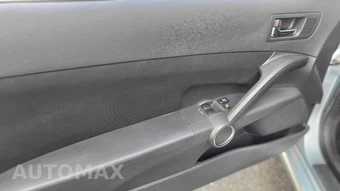 2005 Scion tC – miniatura 25