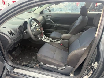 2005 Scion tC – miniatura 2