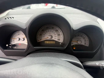 2005 Scion tC – miniatura 4