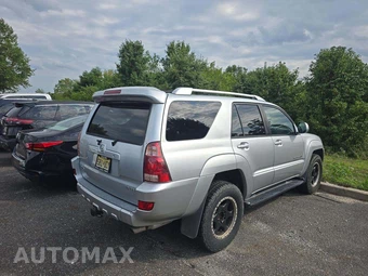 2005 Toyota 4Runner Sport – miniatura 3