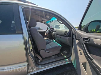 2005 Toyota 4Runner SR5 – miniatura 15