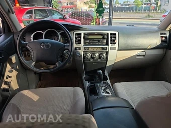 2005 Toyota 4Runner SR5 – miniatura 14