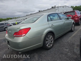 2005 Toyota Avalon XLS - miniatura 4