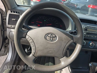 2005 Toyota Camry – miniatura 10