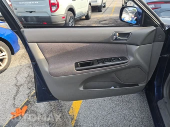 2005 Toyota Camry – miniatura 9