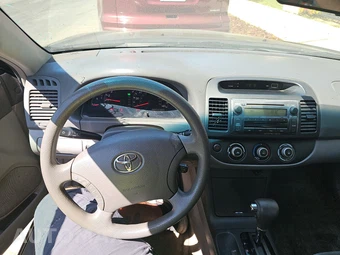 2005 Toyota Camry – miniatura 11