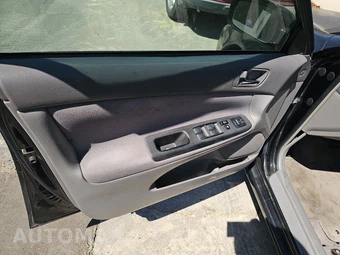 2005 Toyota Camry – miniatura 9