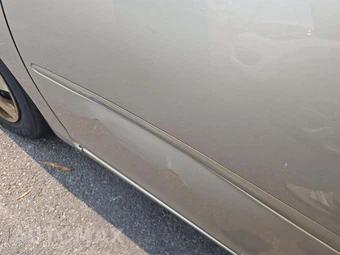2005 Toyota Camry LE – miniatura 25