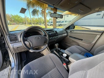 2005 Toyota Camry LE - miniatura 11