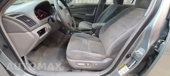 2005 Toyota Camry LE - miniatura 11