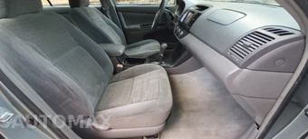 2005 Toyota Camry LE - miniatura 14