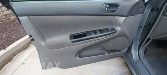 2005 Toyota Camry LE - miniatura 16