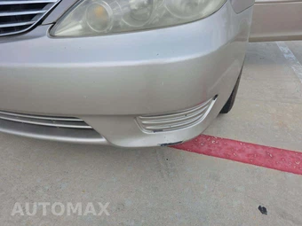 2005 Toyota Camry LE - miniatura 22